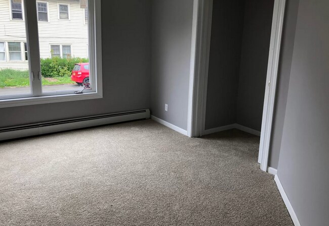 Photo - 402 W Ferry St Unidad 1