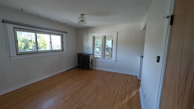 Building Photo - 3114 19th Ave S Unit 2