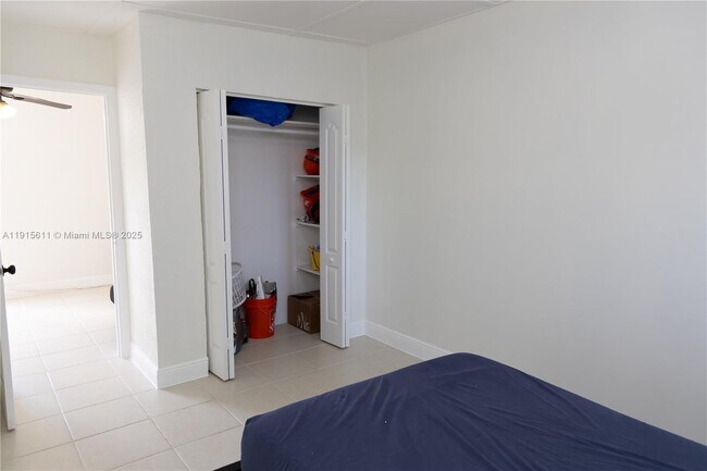 Photo - 14280 SW 285th St Unidad b