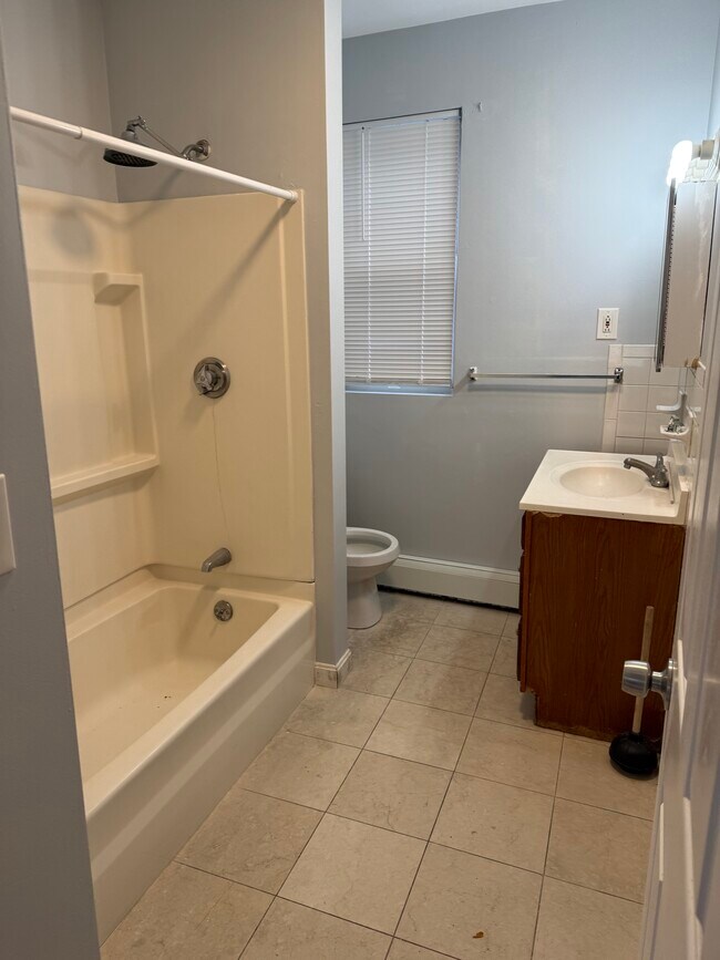 Photo - 75 Putnam St Unidad 1