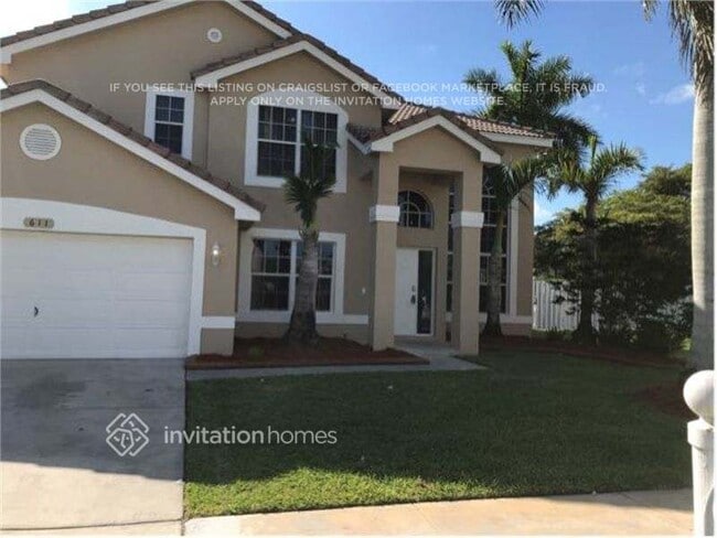 Photo - 611 SW 178th Way