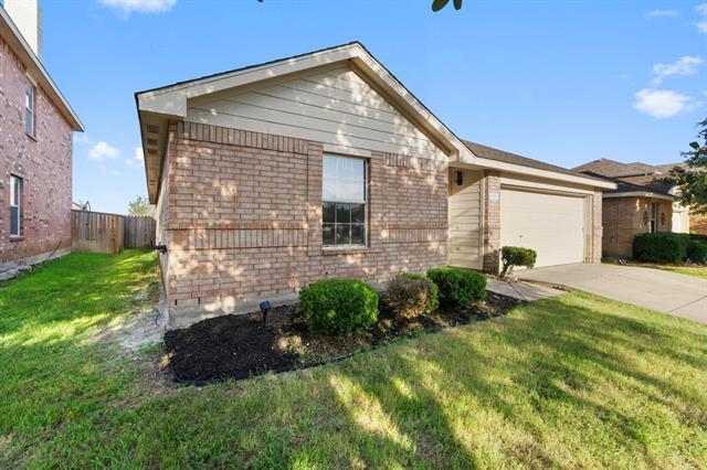 Photo - 1030 Churchill Dr