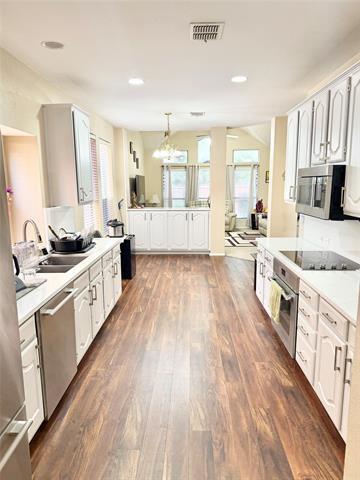 Photo - 652 Forest Hill Dr