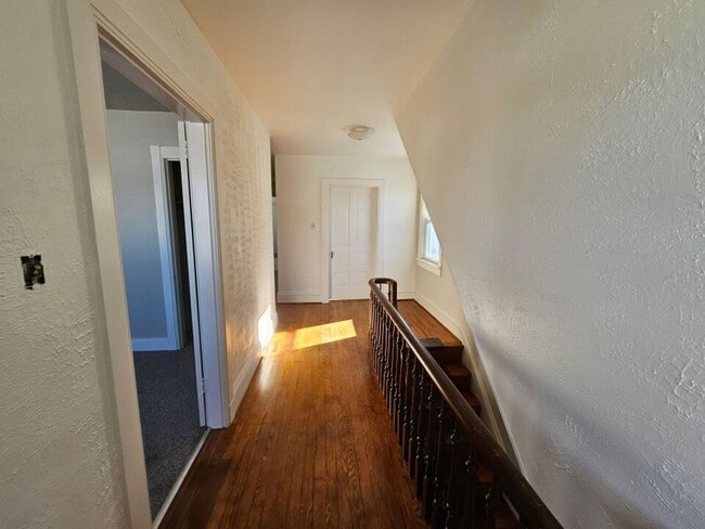 Photo - 147 S Main St Unit 147 S. Main Street - 2nd Floor