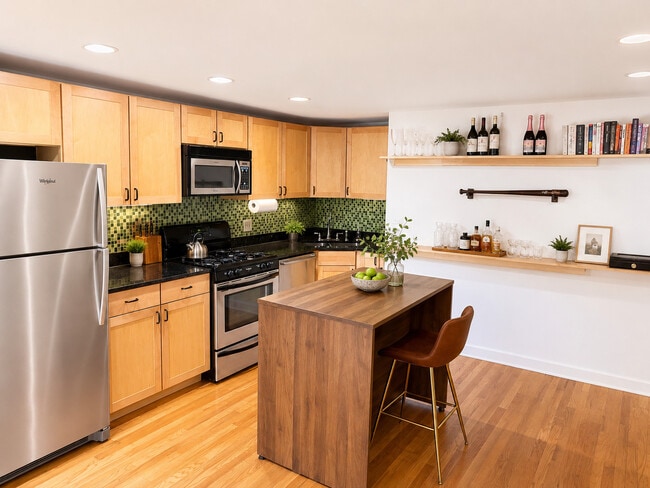 Photo - 1445 W Warner Ave