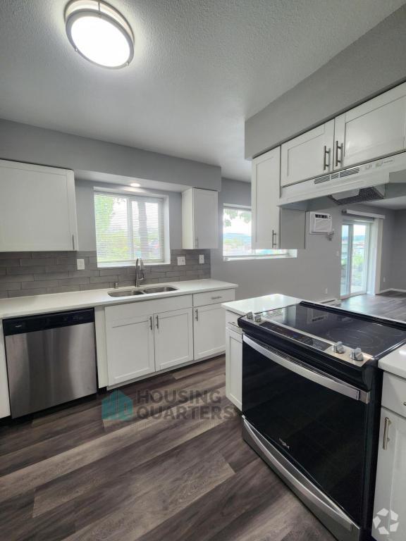 Building Photo - 12421 E Riverside Ave Rental
