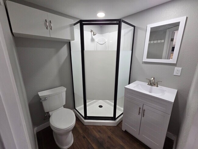 Photo - 1120 Rigsby Ave Unidad 3