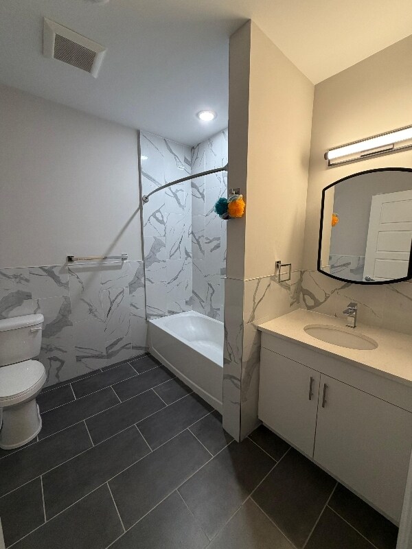 Photo - 313-315-315 Lake St Unidad 301