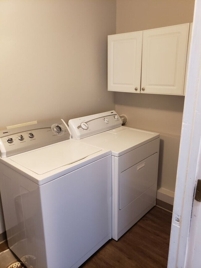 Photo - 406 West Ave Apartment Unit #3