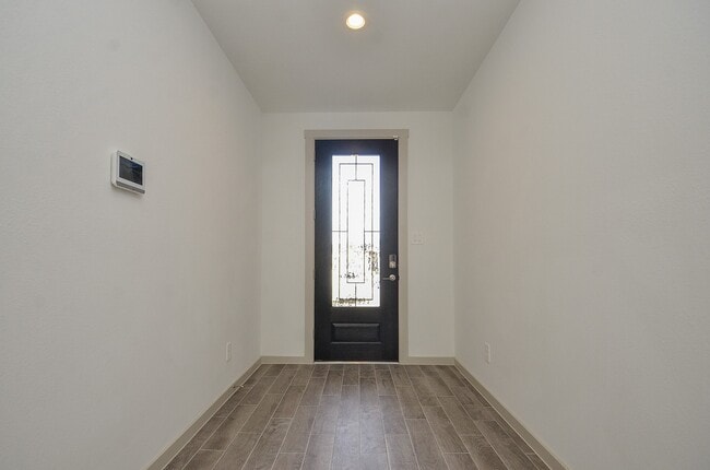 Photo - 29203 Pikes Peak Dr