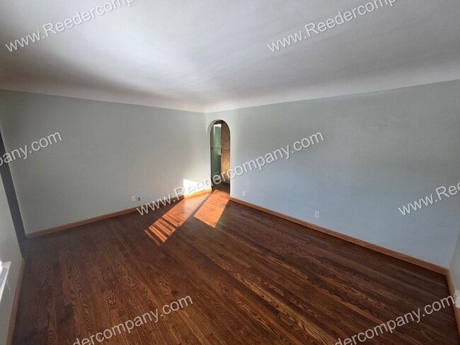 Building Photo - 3317 173rd St Unit Front House