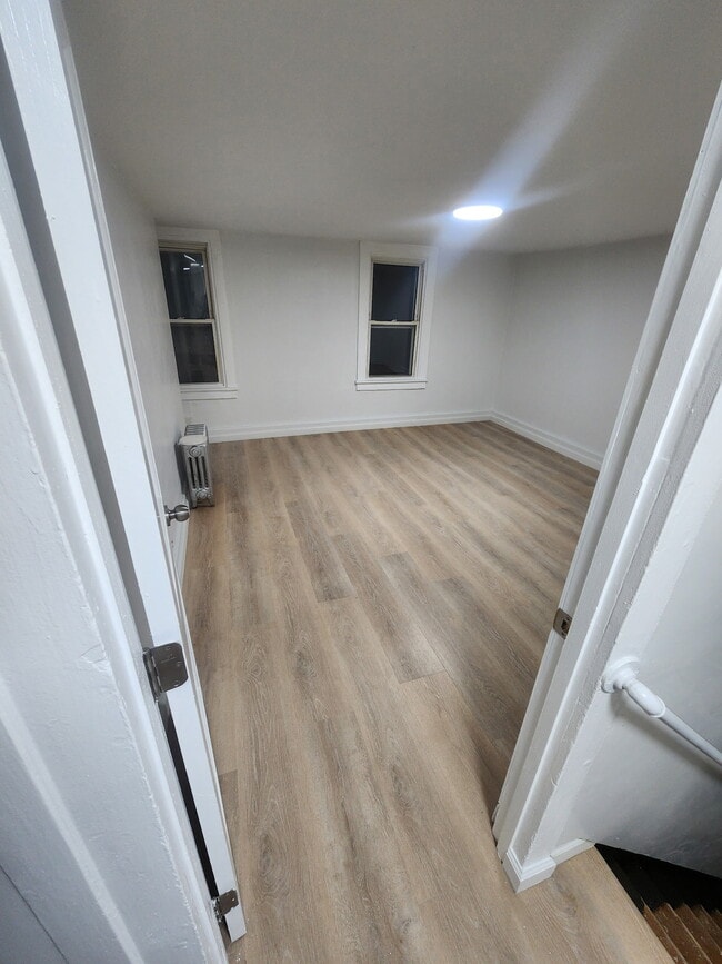 Photo - 606 Walnut St