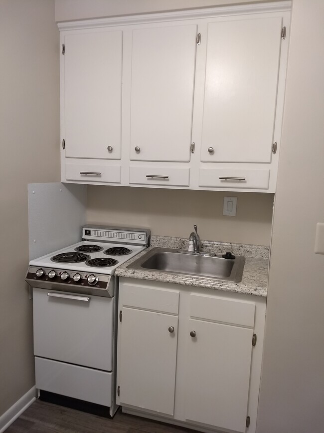 Photo - 284 North Ave Unit #4