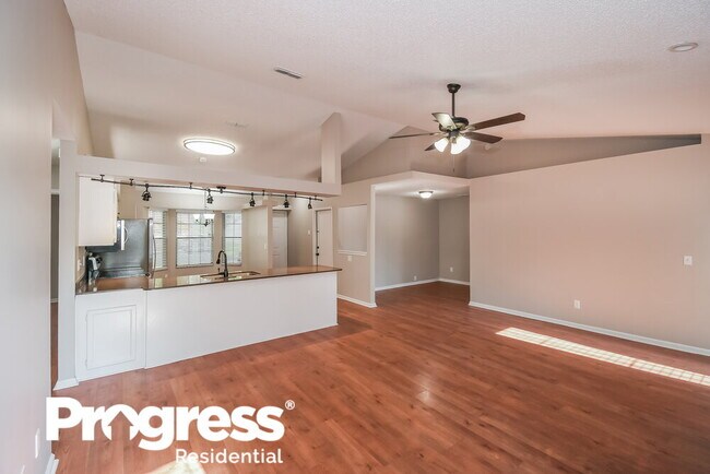 Photo - 8155 Pineverde Ln