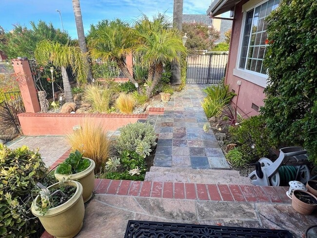 Photo - 150 Flying Mist Isle