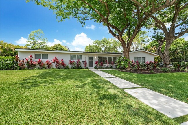 Photo - 12900 SW 82nd Ct Casa