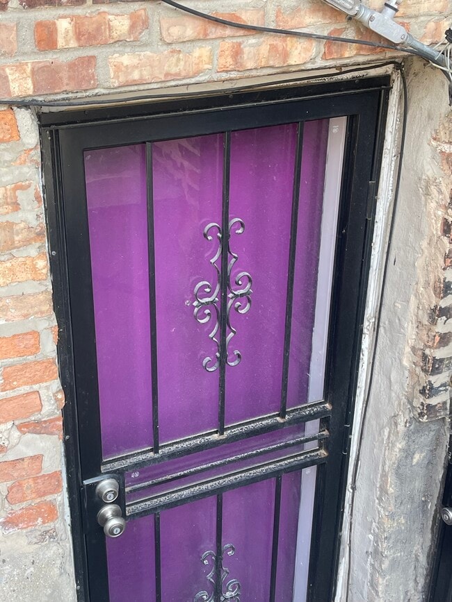 Photo - 440 E 42nd St Unit Bronzeville Studio