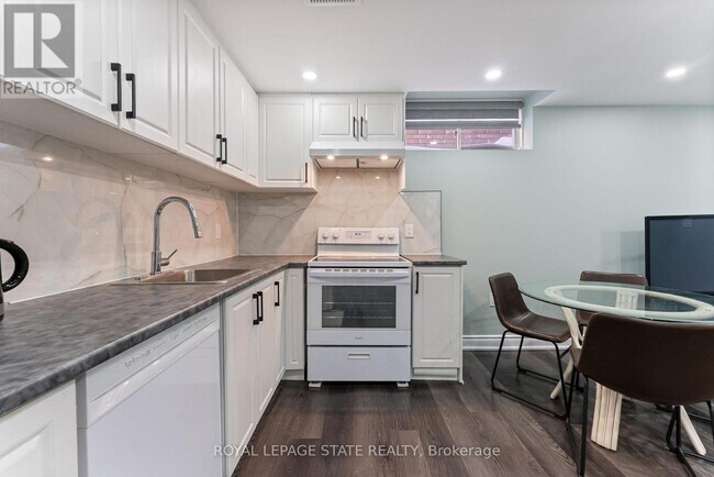 Photo - 183 Rockledge Dr