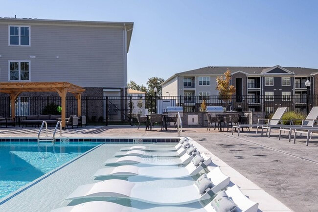 Photo - Viridian Apartments