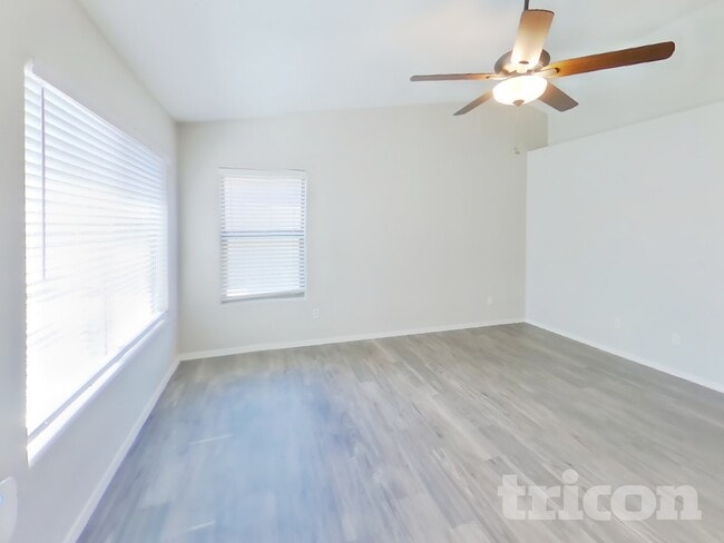 Photo - 3194 W Tanner Ranch Rd