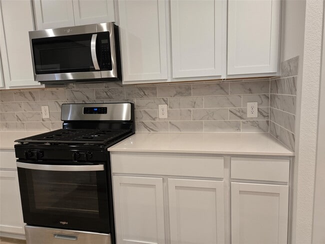 Photo - 31710 Carlisle Cv Ct