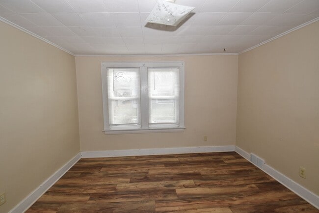 Photo - 135 E Eckman St Unidad 135 1/2 E. Eckman St. South Bend