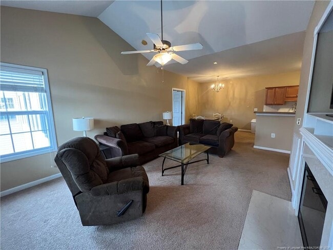 Photo - 621 Marshtree Ln