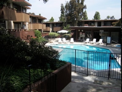 Fiesta Apartments - Fiesta Apartments