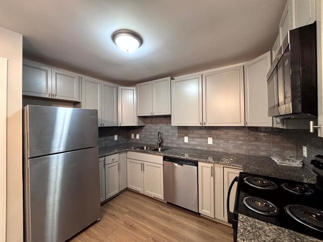 Photo - 575 Countrytown Dr