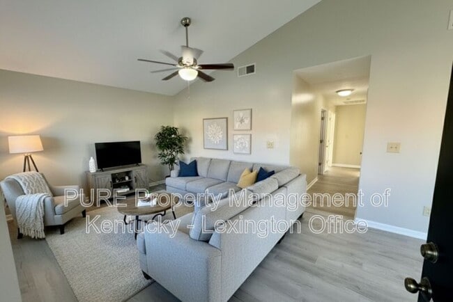 Photo - 222 Buffalo Trce