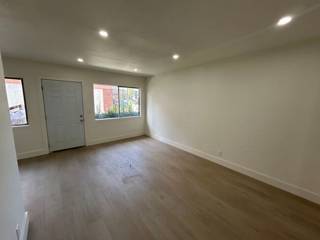 Photo - 524 Williamson Ave Unidad 1