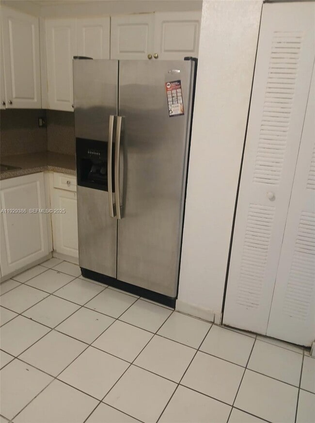 Photo - 5100 SW 41st St Unit 208