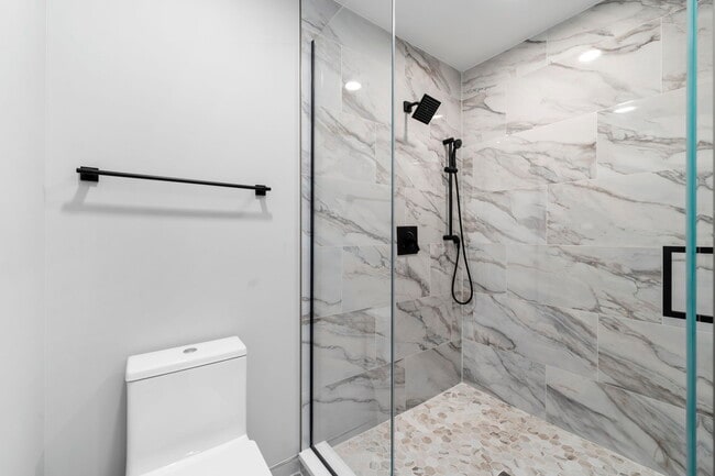 Photo - 4029 South Calumet Avenue