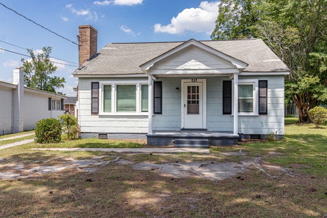 Photo - Spacious & Charming Home in Goldsboro - Excellent Wayne Memorial Drive Location!