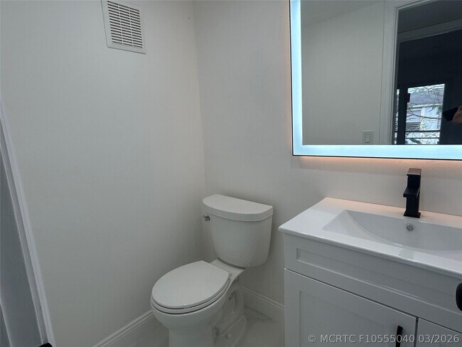 Photo - 115 Ventnor F