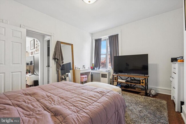 Photo - 344 Green Ln