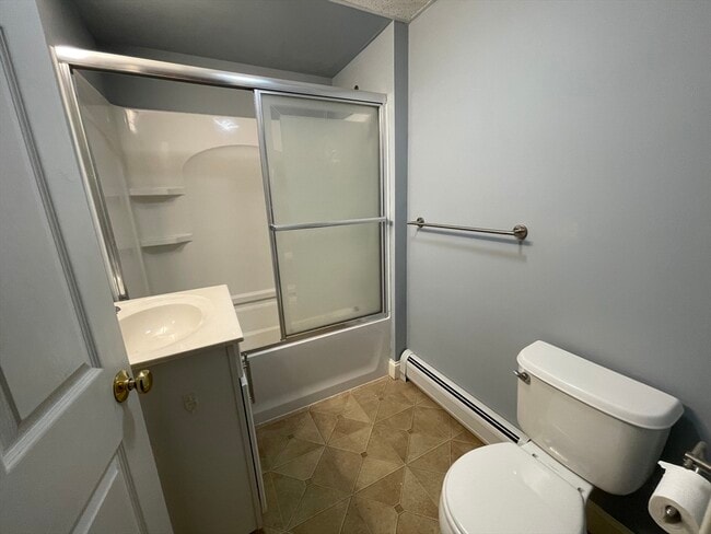 Photo - 79 Pleasant St Unidad 2