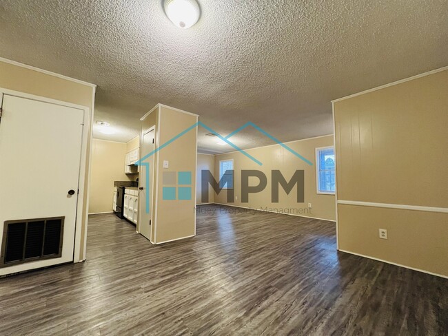 Photo - 125 Westridge E Dr Apartment Unit D
