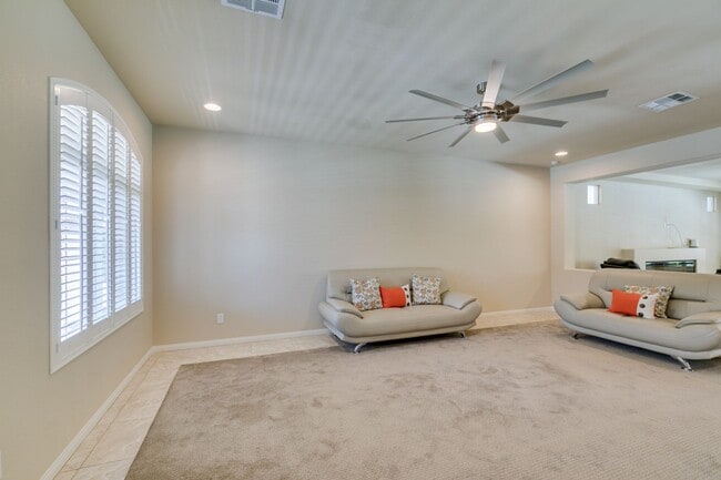Photo - Bright & Spacious 5-Bedroom Home with 3-Car Garage in 89141