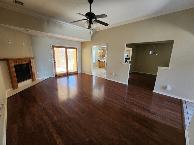 Photo - Stunning 3-Bedroom Single Family Located In Champion Estates!