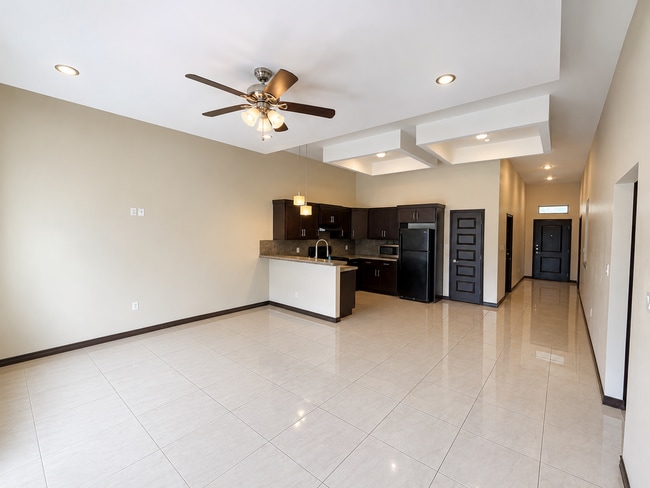 Photo - 6693 Garden Woods Ave Unit 6693 A