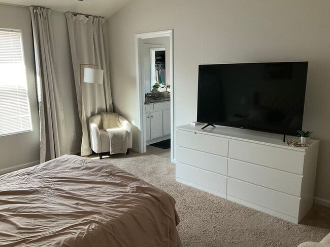 Photo - 511 Morning Mist Rd