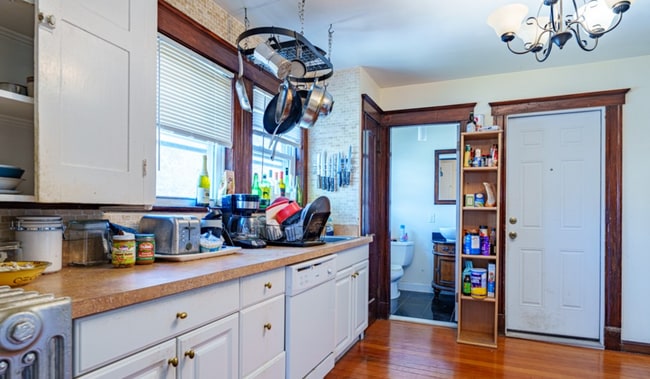 Building Photo - 8 Niles St Unit 1