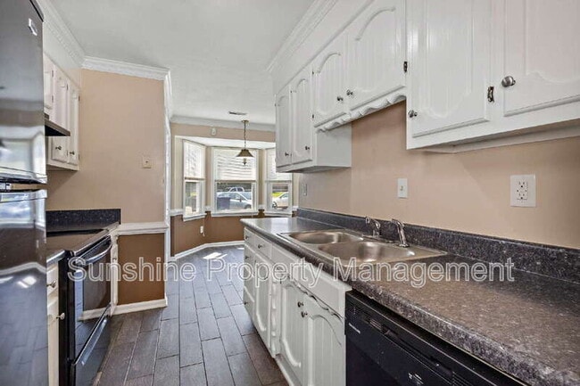 Photo - 5795 Rivermill Cir
