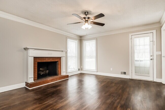 Photo - 1310 Kay Terrace SE