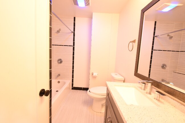 Photo - 155 W Cherry Creek Rd