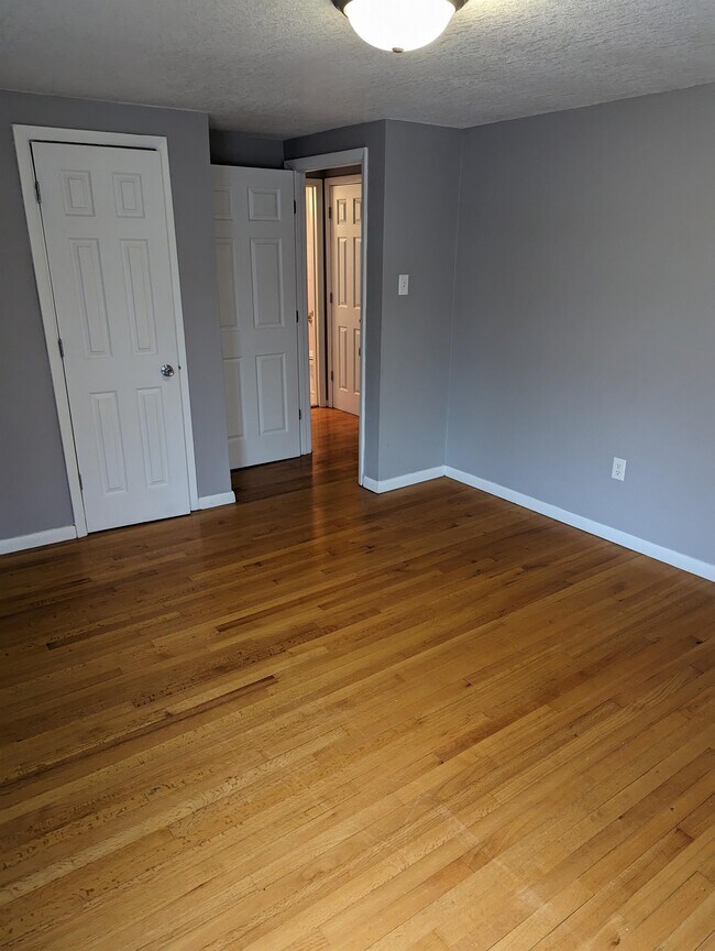 206 Green St Rental House Rental in Savoy, IL