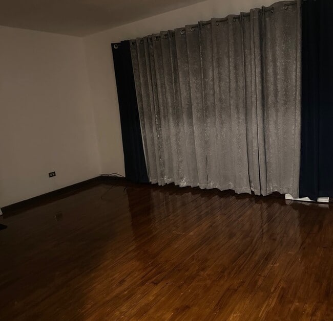 Photo - 380 Mackinaw Ave