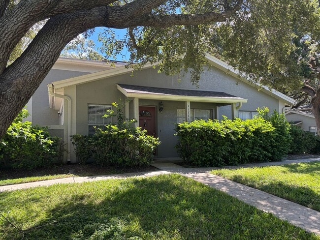 Building Photo - Townhome For Rent