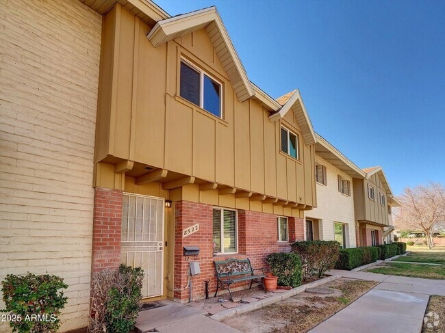 Building Photo - 8522 E Montebello Ave Rental